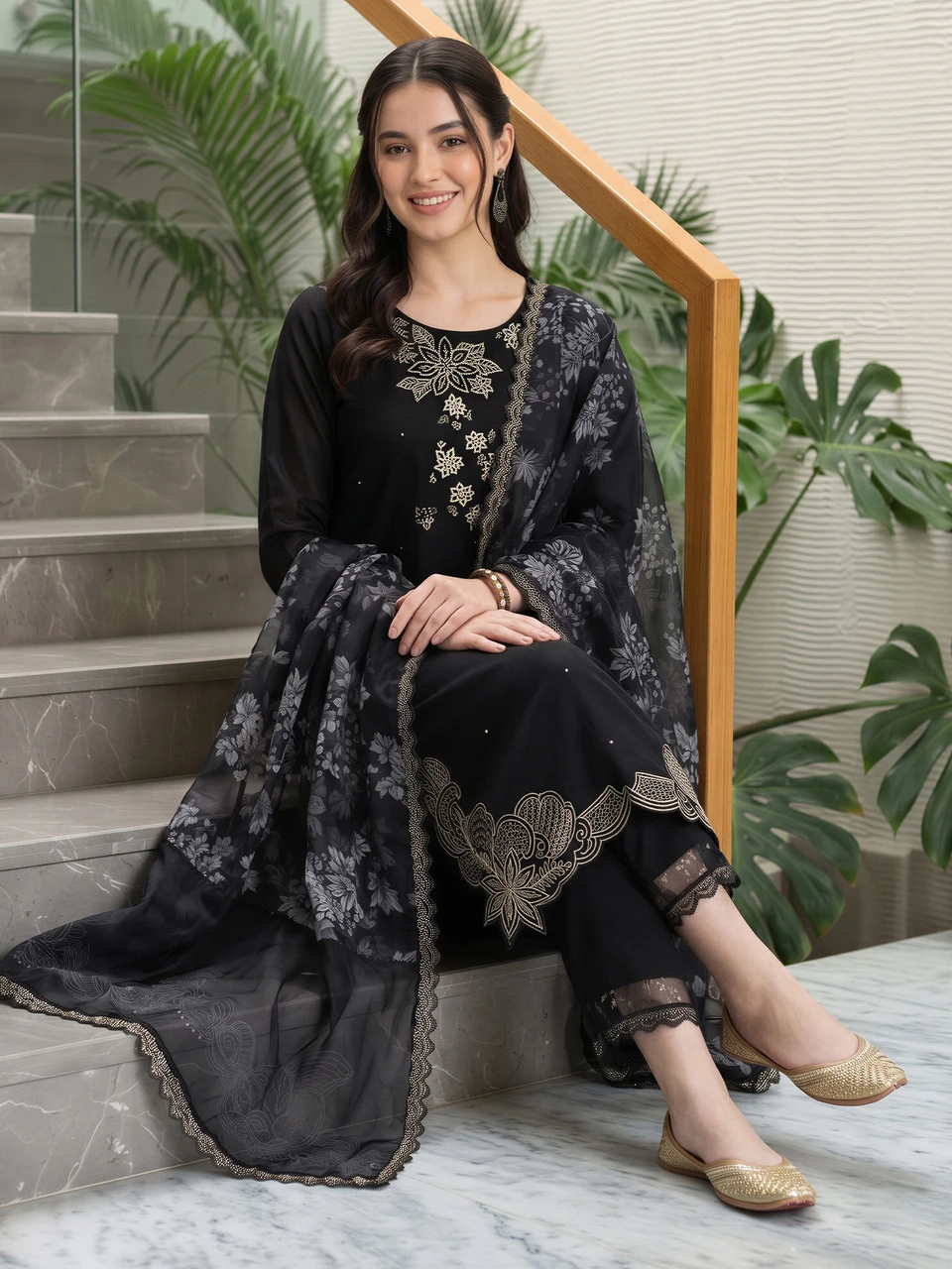 Indo Era Women Viscose Rayon Kurta Pant Dupatta Set